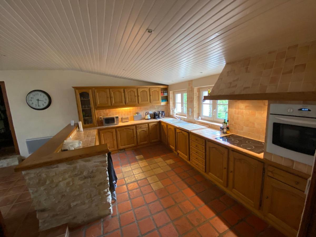Uniquely Private Holiday Villa In The Charente Puyreaux 外观 照片