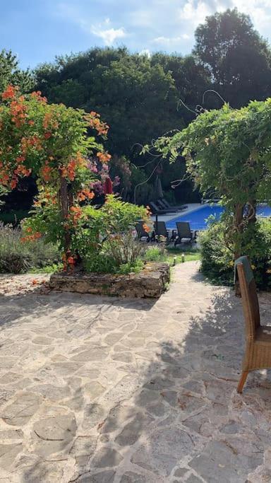 Uniquely Private Holiday Villa In The Charente Puyreaux 外观 照片